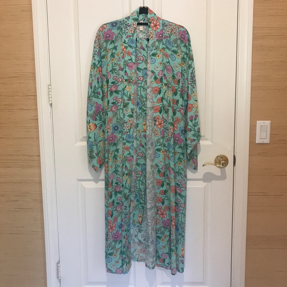 NWOT Spell Sayulita Robe